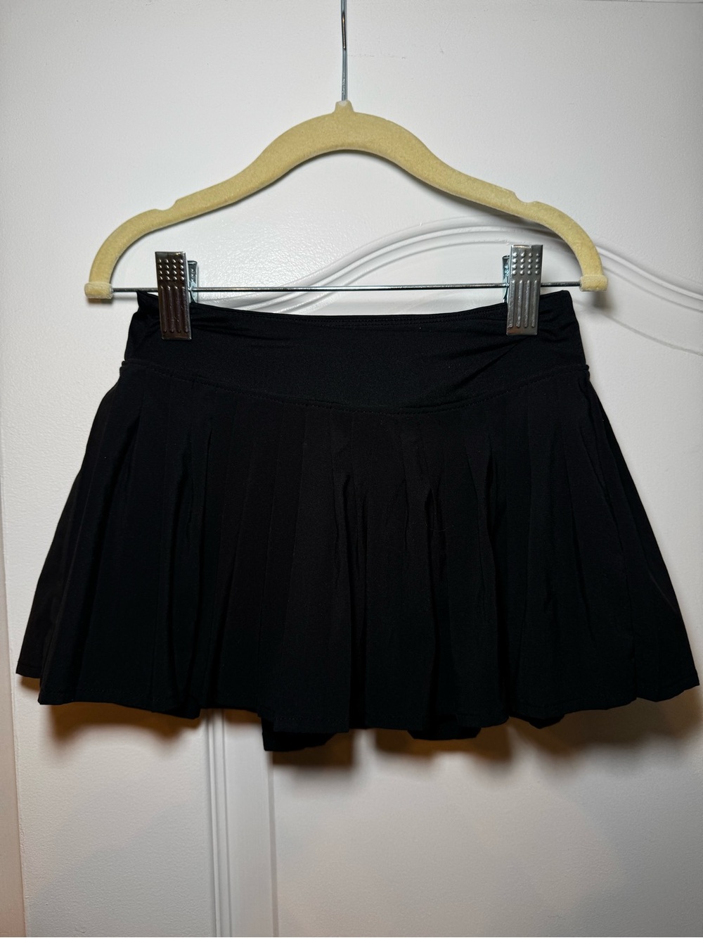 Girl’s  All in Motion Pleated Skort size xs (4-5)